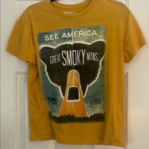 🩷 3/$18 Yellow Graphic T-Shirt